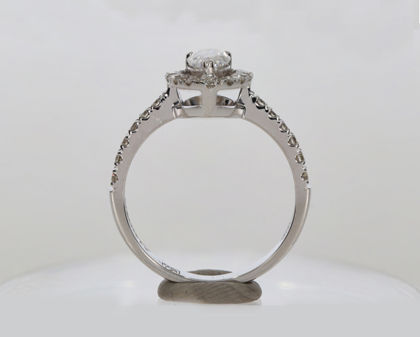 Jewelry Photo Cleaning + Unwanted ObjectNoise Remove-before-image